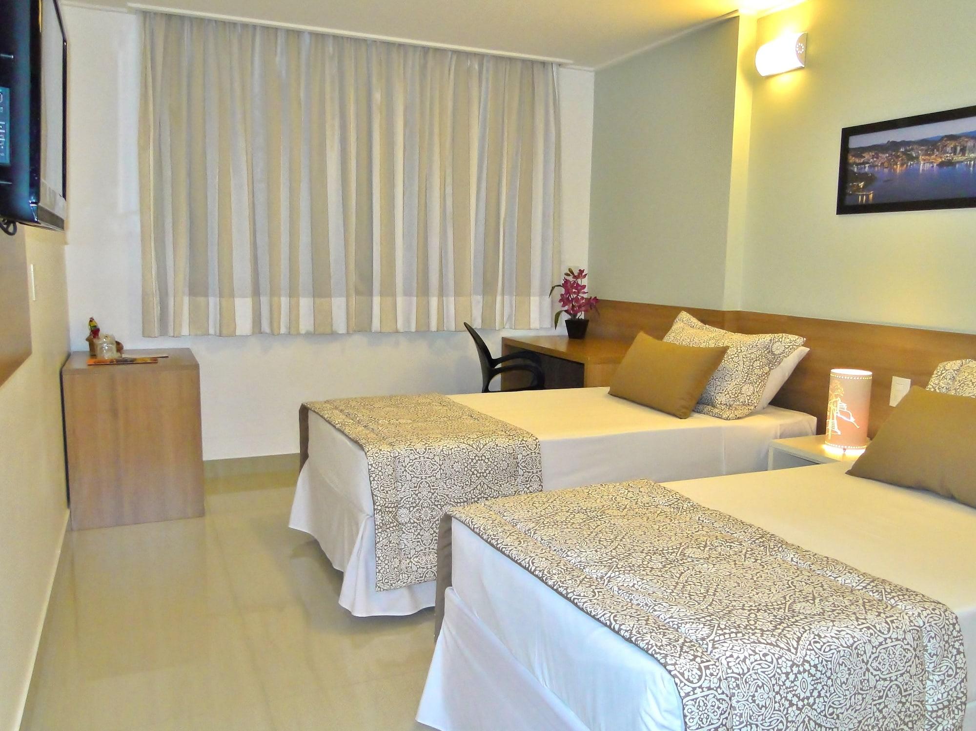 Alameda Vitoria Hotel Esterno foto