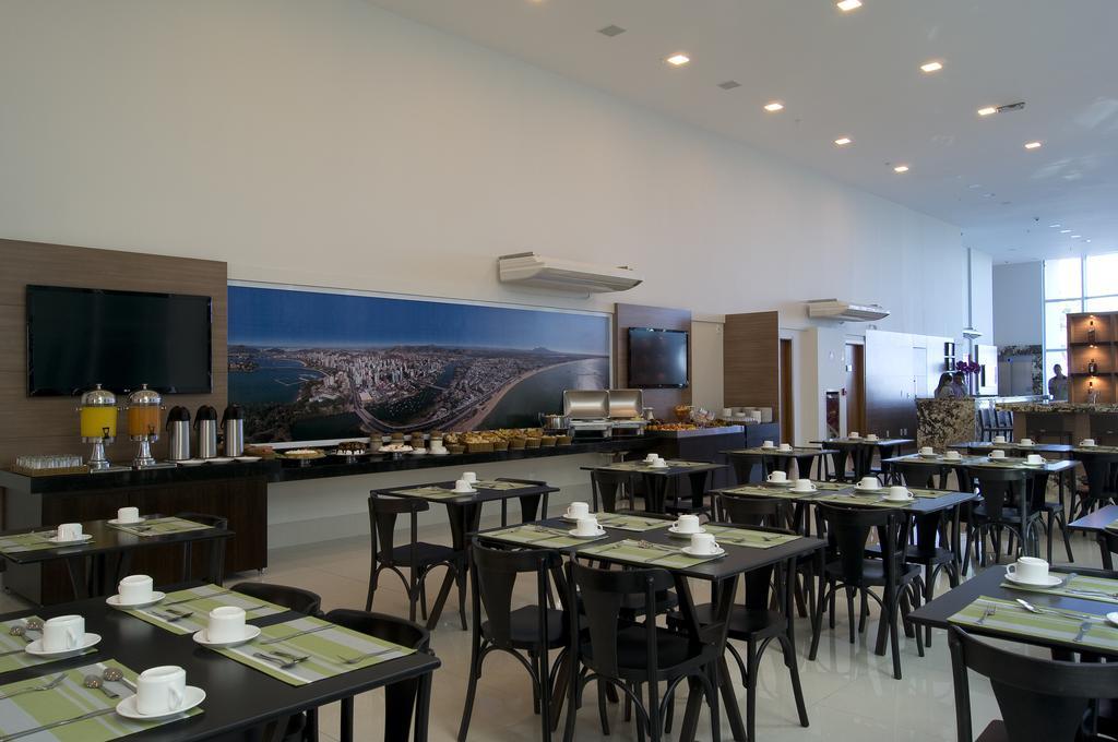 Alameda Vitoria Hotel Esterno foto